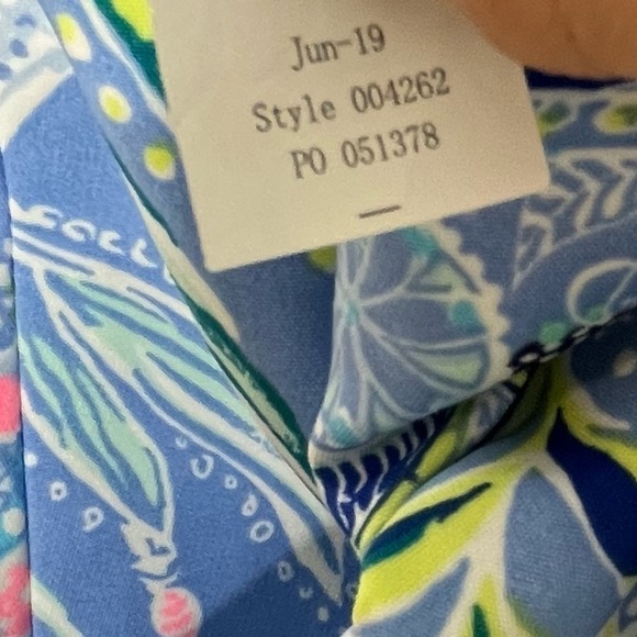 Lilly Pulitzer Size 0 Kerstin Stretch Sheath Dress Flutter Sleeve Lapis Lanterns - Picture 9 of 10